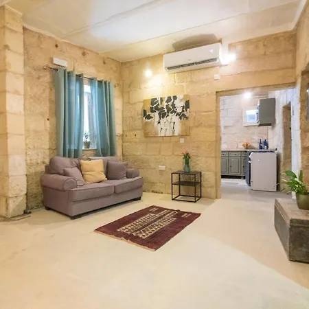 Apartment Citta Vittoriosa: In The Heart Of