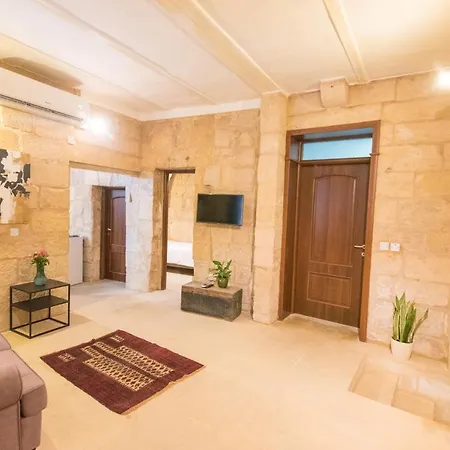 Citta Vittoriosa: In The Heart Of *