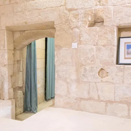 Citta Vittoriosa: In The Heart Of