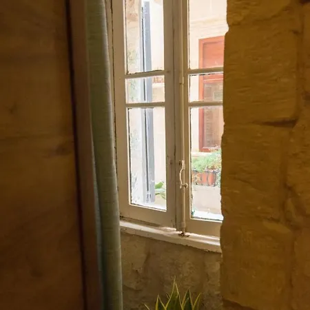 Citta Vittoriosa: In The Heart Of Appartamento Birgu