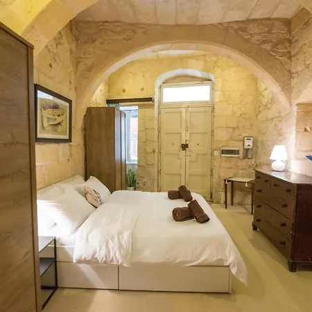 Citta Vittoriosa: In The Heart Of Appartamento Birgu